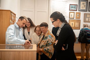 В поисках слова: исследуем предметы и тексты